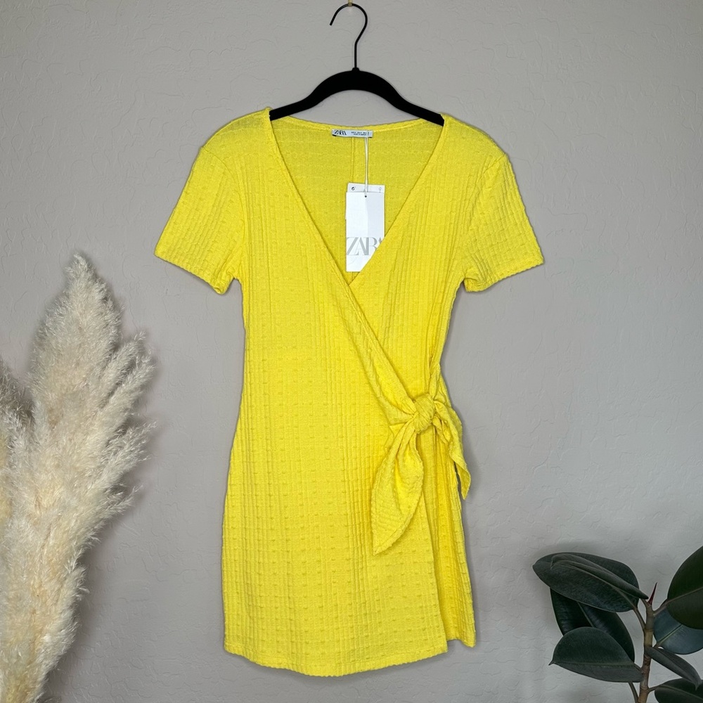 Zara Yellow Romper Skort Wrap Up, size small
